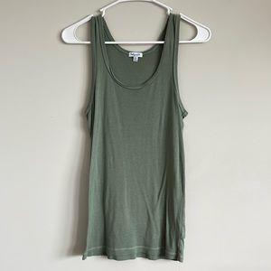 Splendid classic tank scoop neck